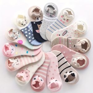 10 Pairs of Teen Fashion Cartoon Character Low-Cut Socks